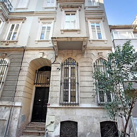 Ada Homes Ξενοδοχείο 3*